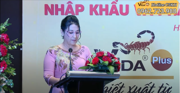 Phó Chủ tịch Tập đoàn Labiofam Cuba công bố Lễ hợp tác phân phối TPBVSK Vida Plus